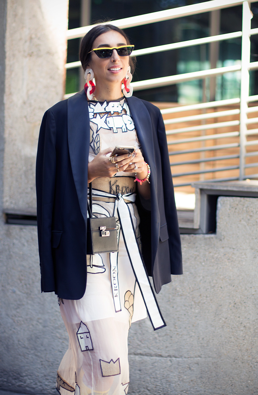 PFW STREET STYLE PART TWO-SHOOTING IN DIRECT SUN LIGHT THIS WAS A ...